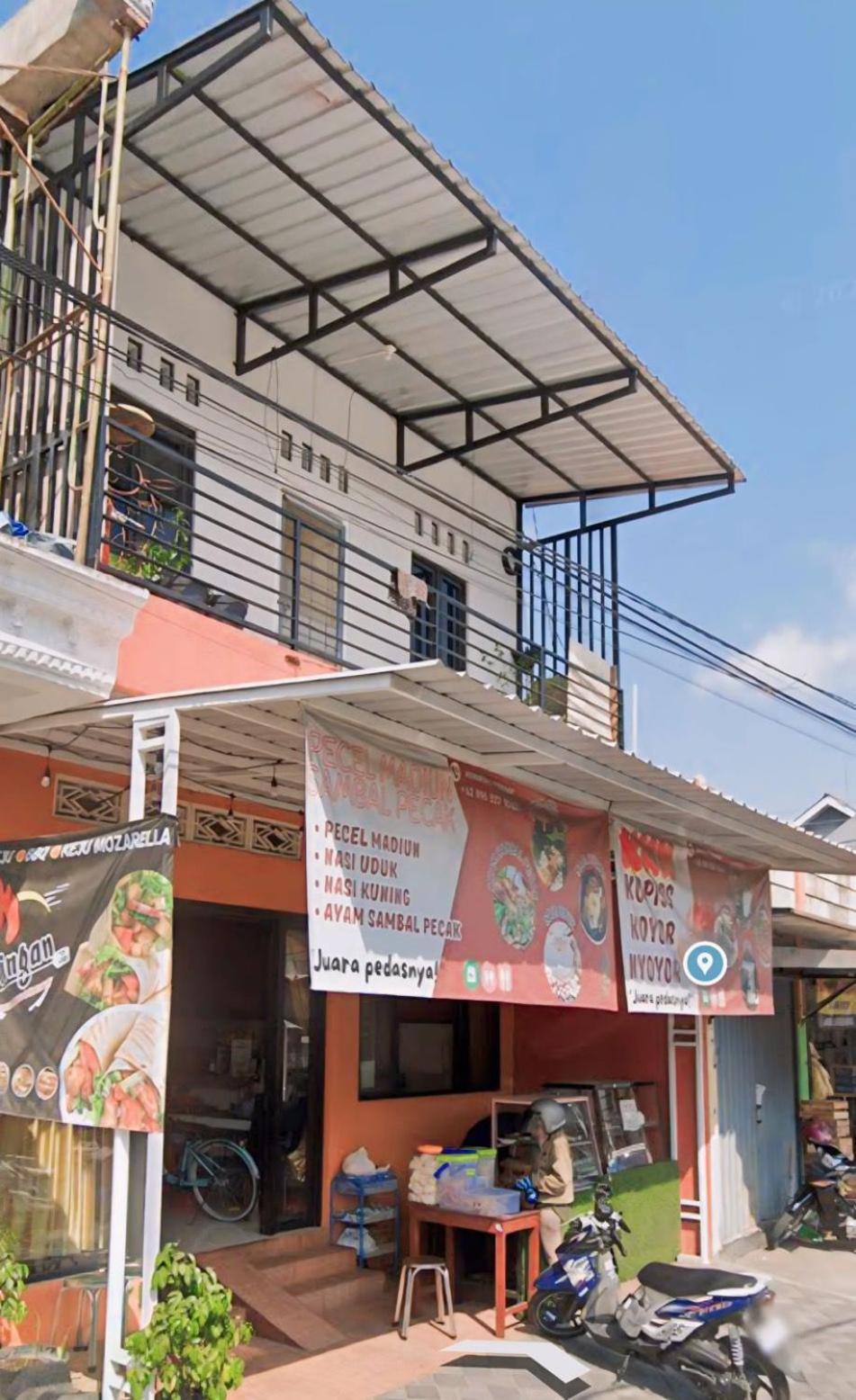 Rama Shinta Guest House & Coffee ยอกยาการ์ตา ภายนอก รูปภาพ